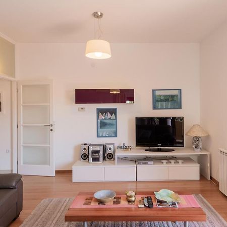 Apartment Anna Pula Bagian luar foto