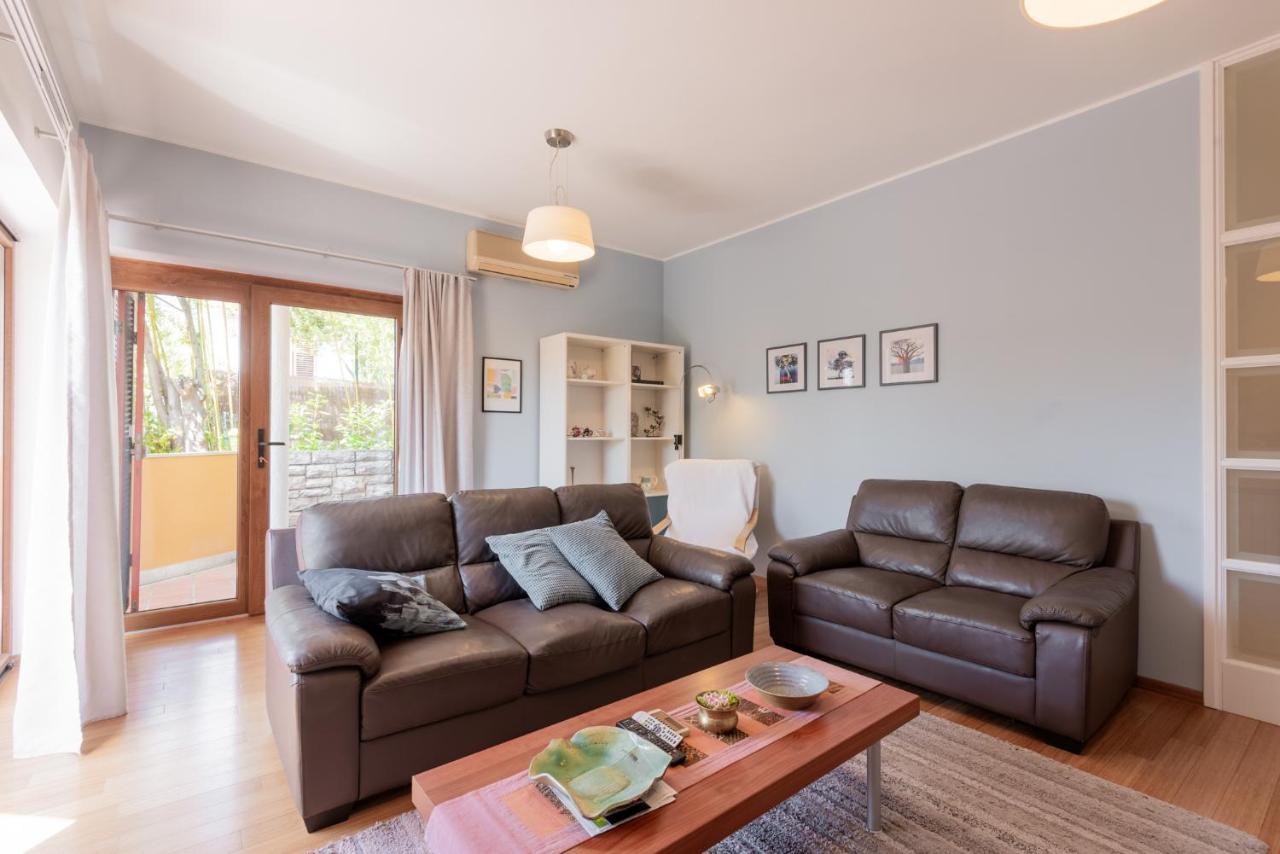 Apartment Anna Pula Bagian luar foto